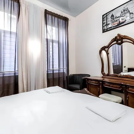 Apartment Nest *